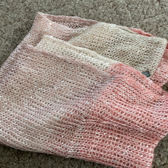 Scarves - Picture 3 of 3